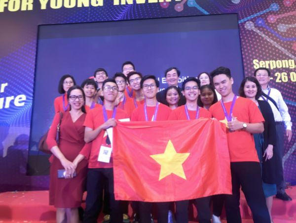 Sinh viên Bách khoa Hà Nội đoạt giải thưởng phát minh sáng chế quốc tế