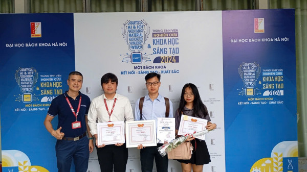 Sinh viên Bách khoa thiết kế hệ thống “nghe” thở, đoán bệnh