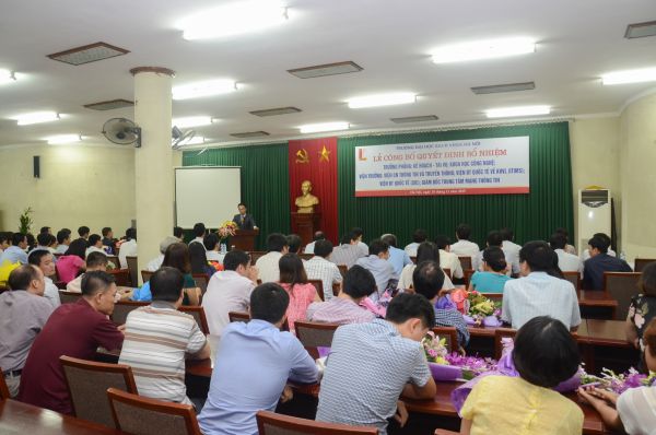 Lễ công bố Quyết định bổ nhiệm Trưởng các đơn vị  đợt 4 năm 2015