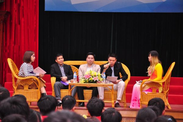 Hội thảo “Phương pháp học tập tích cực và tự học”