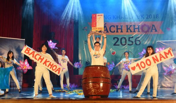 Kỷ niệm 87 năm Ngày thành lập Đoàn TNCS Hồ Chí Minh và Chung khảo SVBK 2018 – Bách khoa 2056