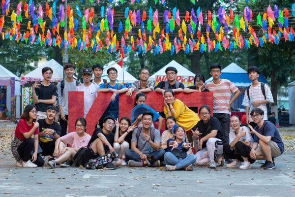 Bùng nổ hội trại sinh viên K63  “Cơ hội để Thay đổi – Chance to Change”