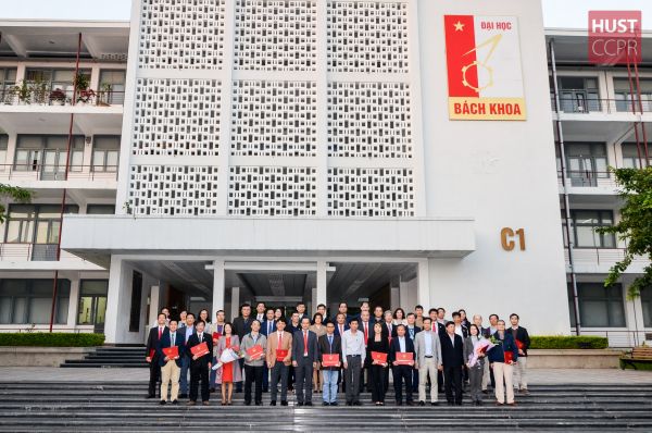 32 ứng viên được xét bổ nhiệm chức danh GS, PGS