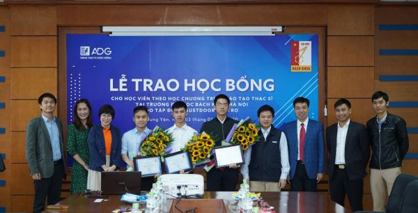 3 học viên cao học ĐH Bách khoa Hà Nội nhận học bổng của Tập đoàn Austdoor