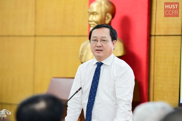 Bộ trưởng Bộ Khoa học và Công nghệ đến làm việc với Bách khoa Hà Nội