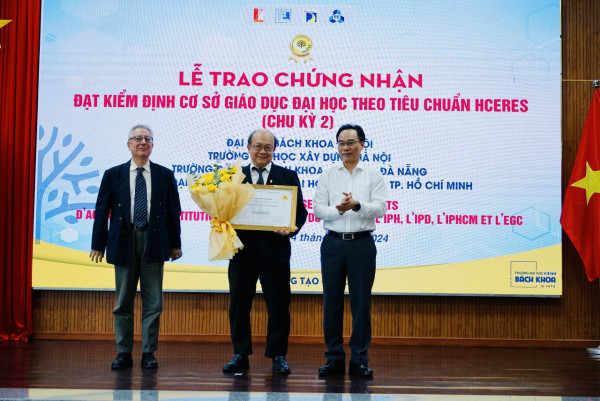 Đại học Bách khoa Hà Nội thêm một lần đón nhận Chứng nhận kiểm định HCERES