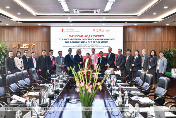 Thêm 3 CTĐT Bách khoa Hà Nội kiểm định theo tiêu chuẩn AQAS