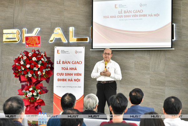 Bách khoa Hà Nội nhận bàn giao Tòa nhà Cựu sinh viên