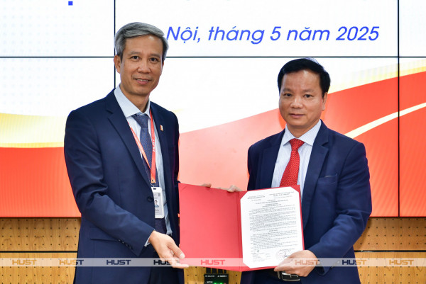 Đại học Bách khoa Hà Nội có thêm một phó giám đốc