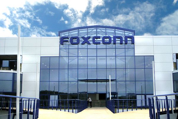 Hội thảo tuyển dụng của Tập đoàn kỹ thuật Hồng Hải dành cho các sinh viên Viện Điện, cơ khí, ĐTVT, CNTT&TT, Ngoại ngữ